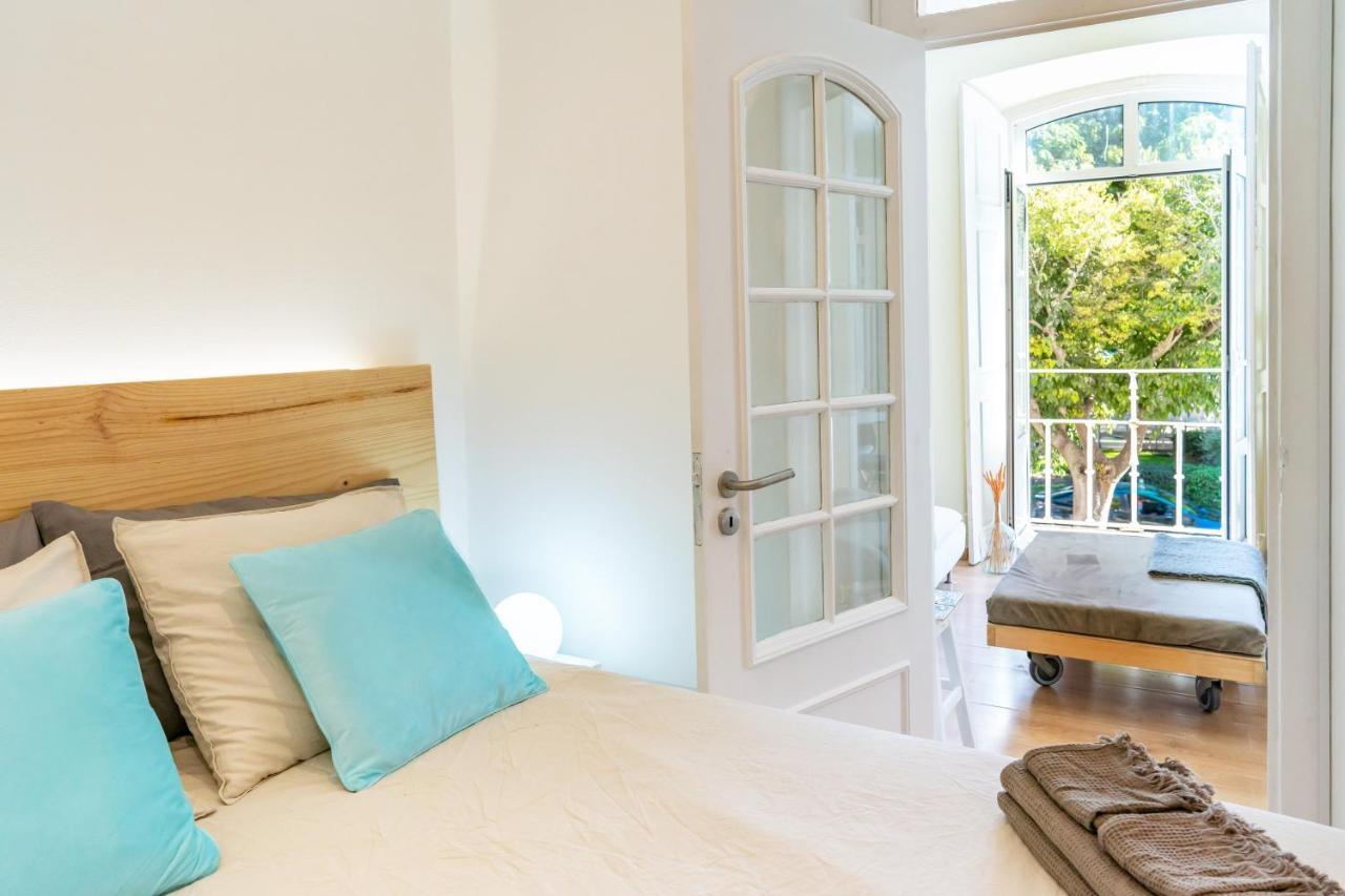 Casa St Yves - Sunny Flat In Setubal On Av Luisa Todiアパートメント エクステリア 写真