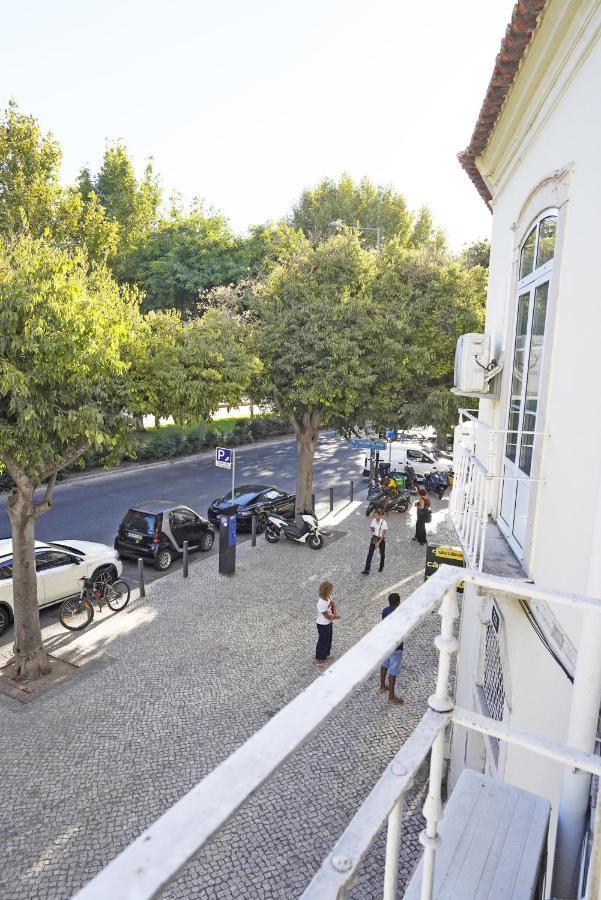 Casa St Yves - Sunny Flat In Setubal On Av Luisa Todiアパートメント エクステリア 写真