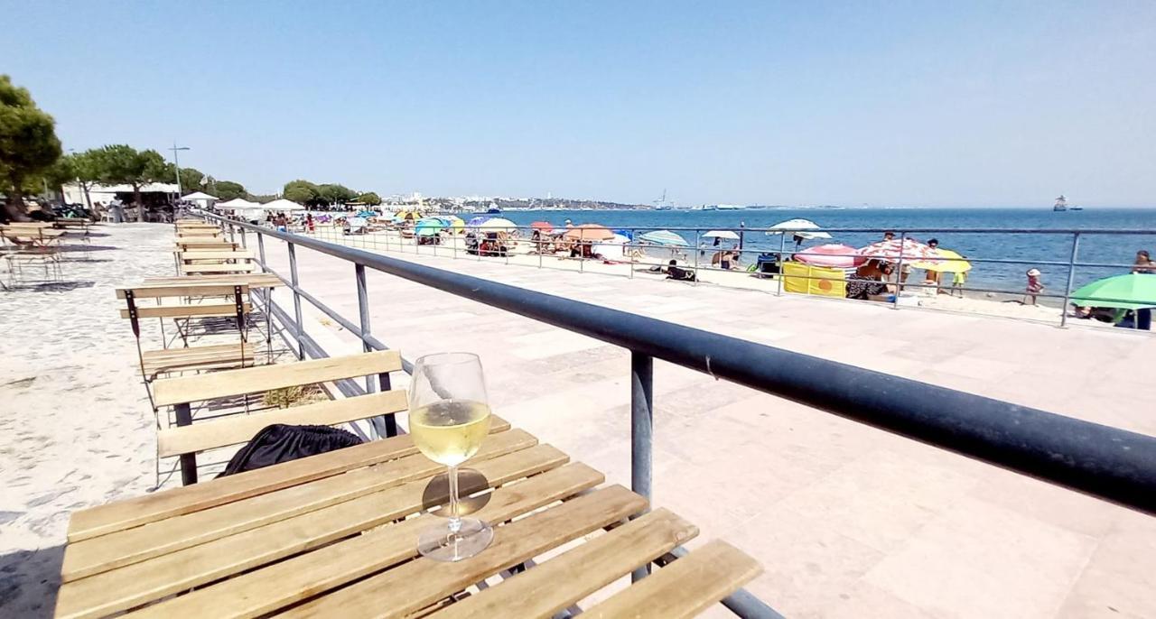 Casa St Yves - Sunny Flat In Setubal On Av Luisa Todiアパートメント エクステリア 写真